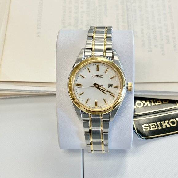 Seiko Women's Two Tone Stainless Watch With Date - Picture 4 of 7